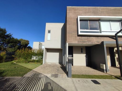 Casa en arriendo Antioquia La Ceja La Ceja 125 m2 Habitaciones 3 Baños 4 Garajes 1 Precio $4500000