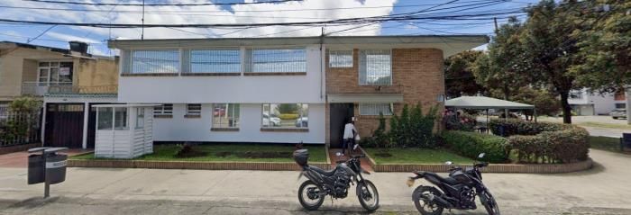 Oficina en arriendo Cundinamarca Bogotá Polo Club 100 m2 Habitaciones 0 Baños 3 Garajes 1 Precio $3000000