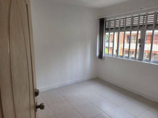 Casa en arriendo Antioquia Medellín Estadio 237 m2 Habitaciones 6 Baños 4 Garajes 1 Precio $5000000