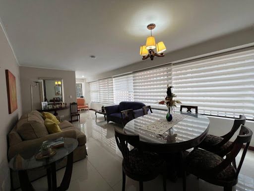 Apartamento en arriendo Antioquia Medellín Las Lomas No1 106 m2 Habitaciones 3 Baños 2 Garajes 2 Precio $4900000