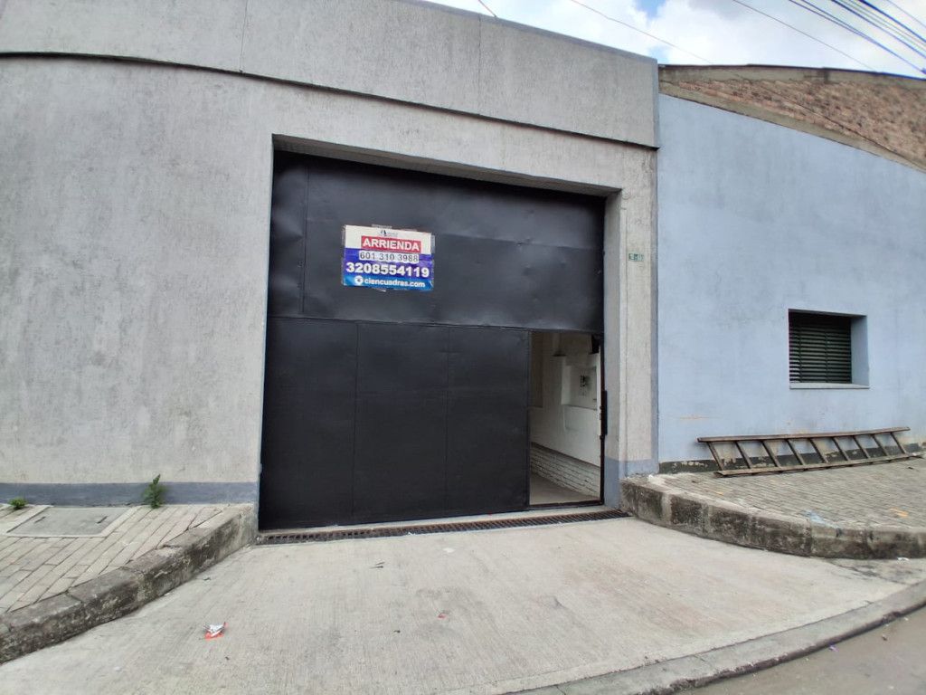 Bodega en arriendo Cundinamarca Bogotá Pensilvania 280 m2 Habitaciones 0 Baños 2 Garajes 0 Precio $13500000