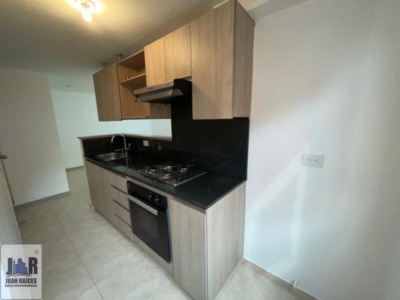 Apartamento en arriendo Antioquia Envigado La Paz 64 m2 Habitaciones 3 Baños 2 Garajes 0 Precio $2600000