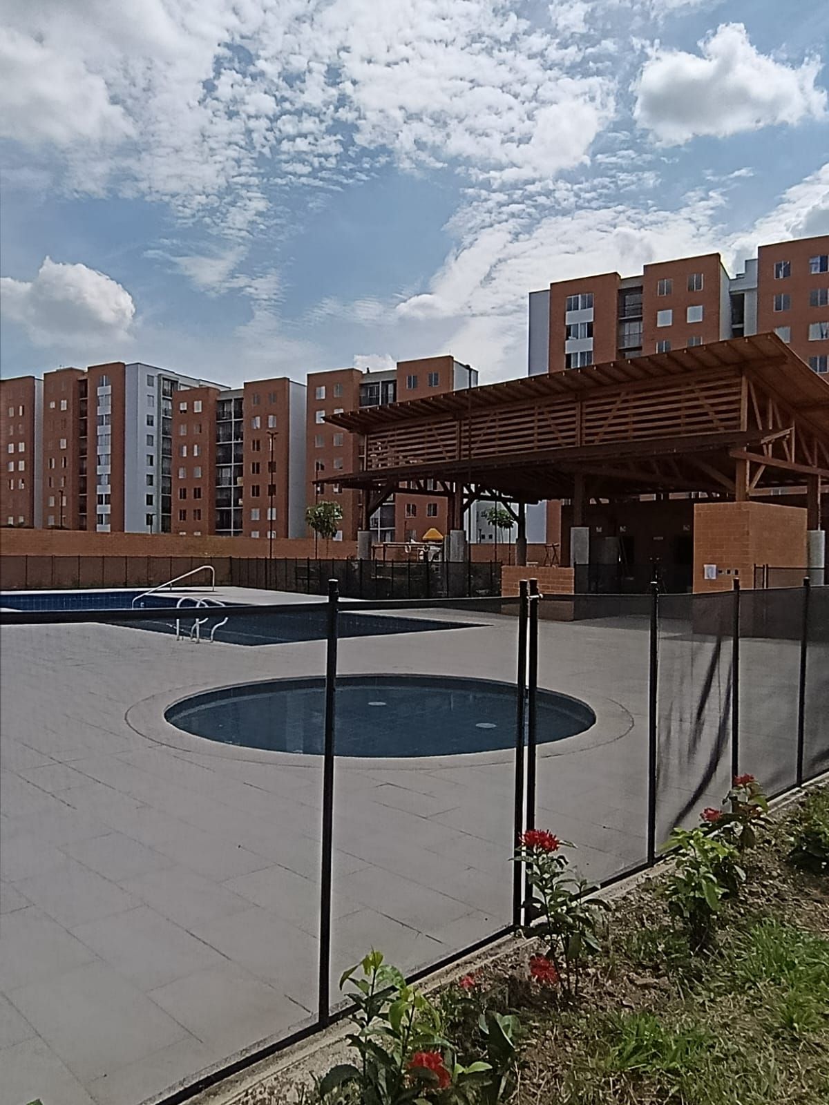 Apartamento en arriendo Valle Del Cauca Jamundí El Rosario 68 m2 Habitaciones 3 Baños 2 Garajes 1 Precio $1250000