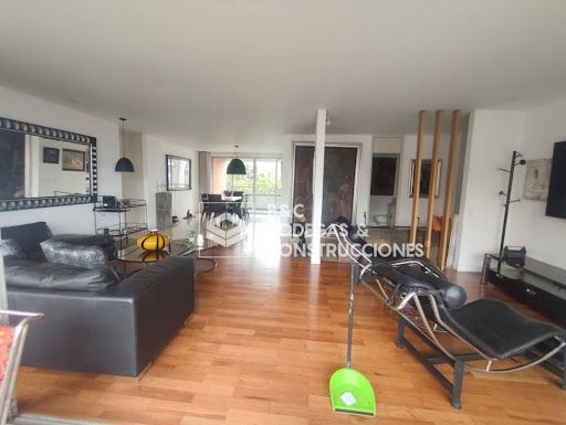 Apartamento en arriendo Antioquia Medellín Alejandria 280 m2 Habitaciones 3 Baños 4 Garajes 2 Precio $12000000