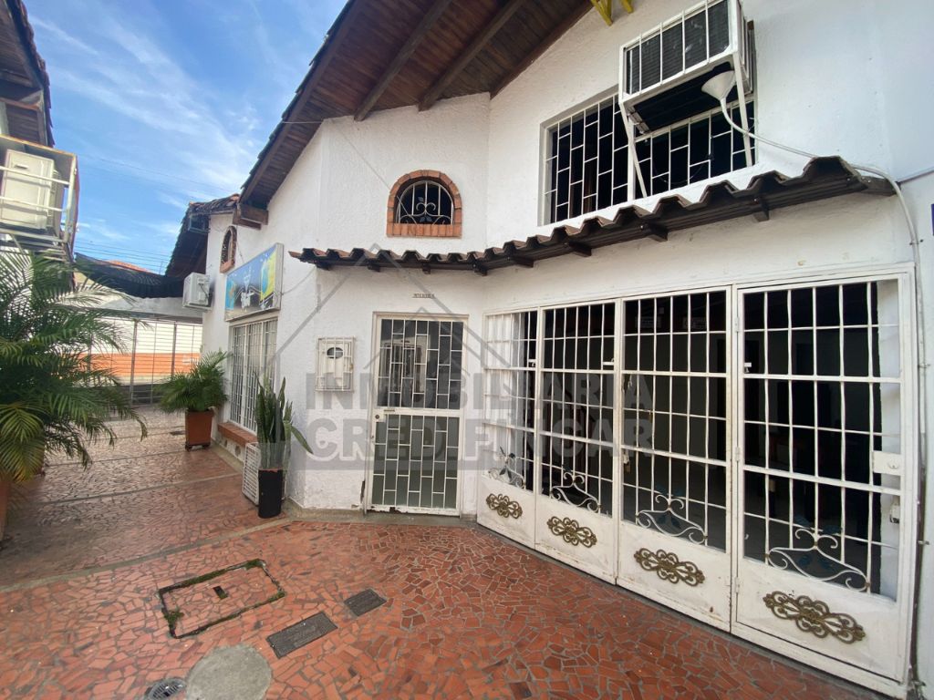 Local en arriendo Santander Piedecuesta Centro 80 m2 Habitaciones 0 Baños 2 Garajes 0 Precio $1500000