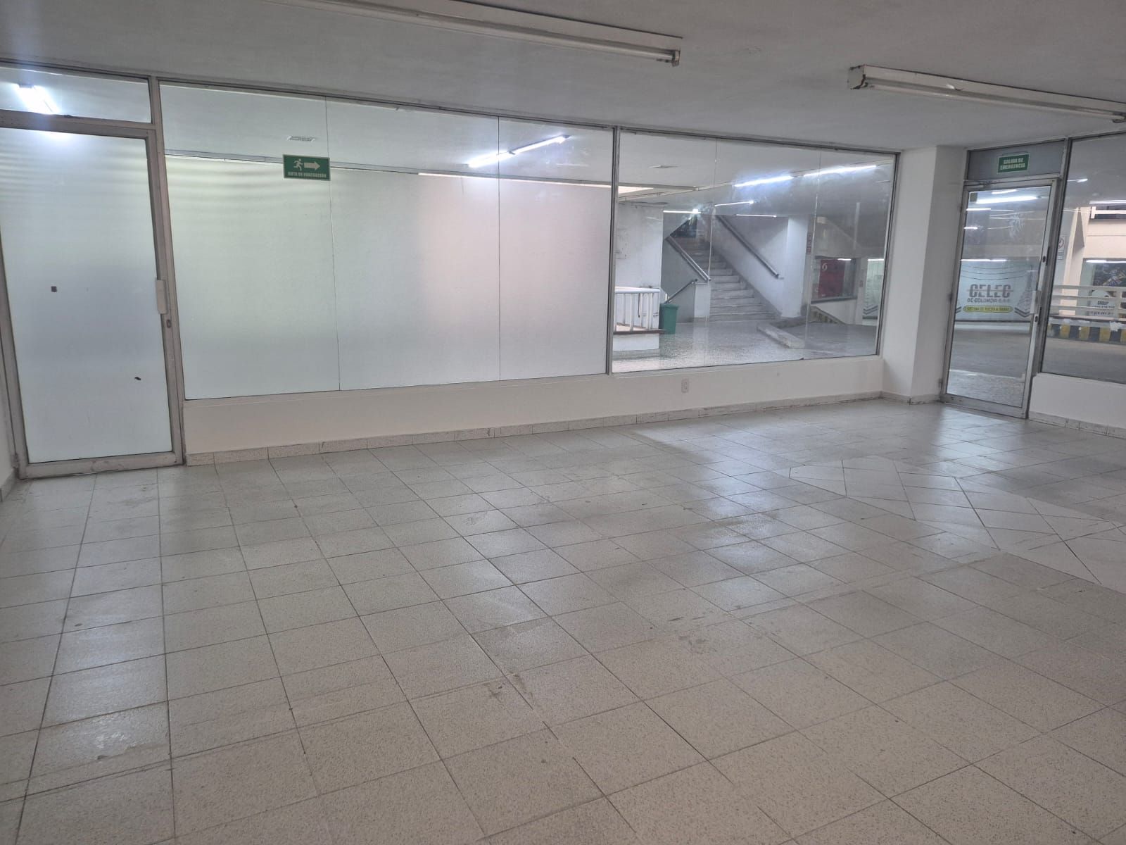 Local Comercial en arriendo Santander Bucaramanga Centro 18 m2 Habitaciones 0 Baños 1 Garajes 0 Precio $1015000