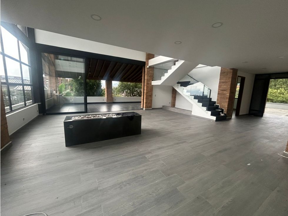 Casa en arriendo Antioquia Envigado San Rafael 460 m2 Habitaciones 4 Baños 5 Garajes 3 Precio $12200000