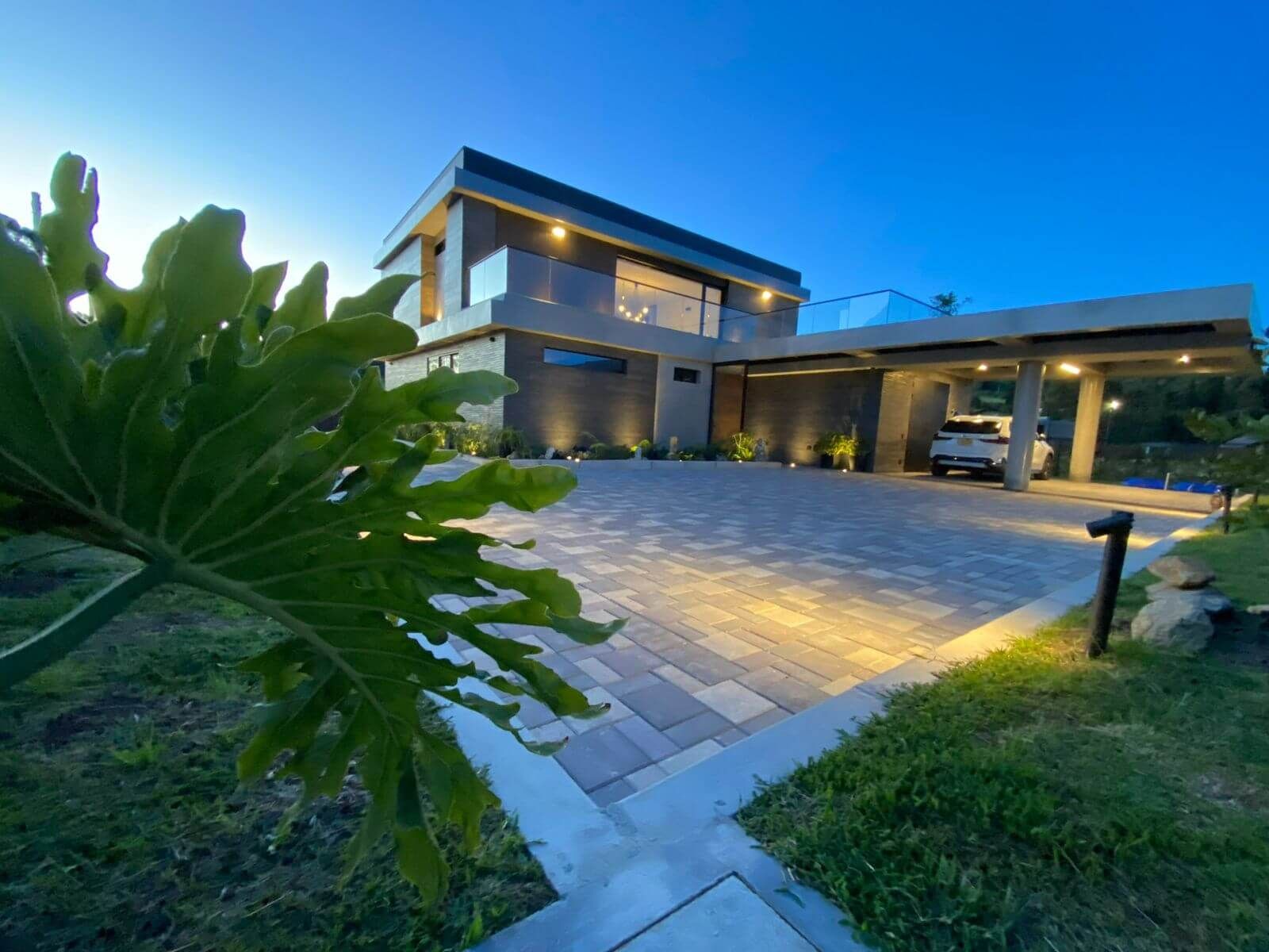 Casa en venta Antioquia Envigado La Mesa 1147 m2 Habitaciones 4 Baños 4 Garajes 6 Precio $4500000000