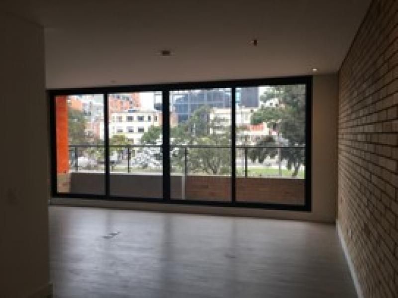 Apartaestudio en venta Cundinamarca Bogotá Chapinero Central 39 m2 Habitaciones 1 Baños 1 Garajes 0 Precio $310000000