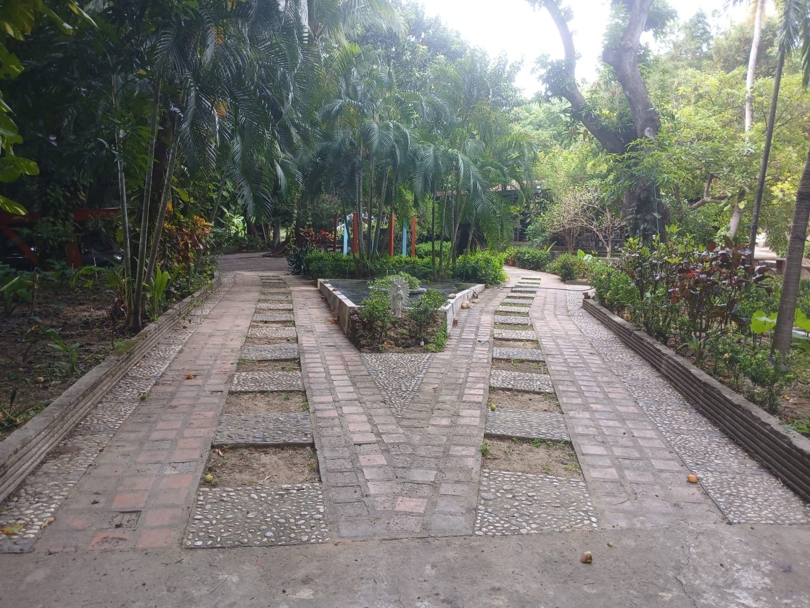 Finca en venta Magdalena Santa Marta Bonda Sector Macinga 120 m2 Habitaciones 3 Baños 3 Garajes 5 Precio $3400000000