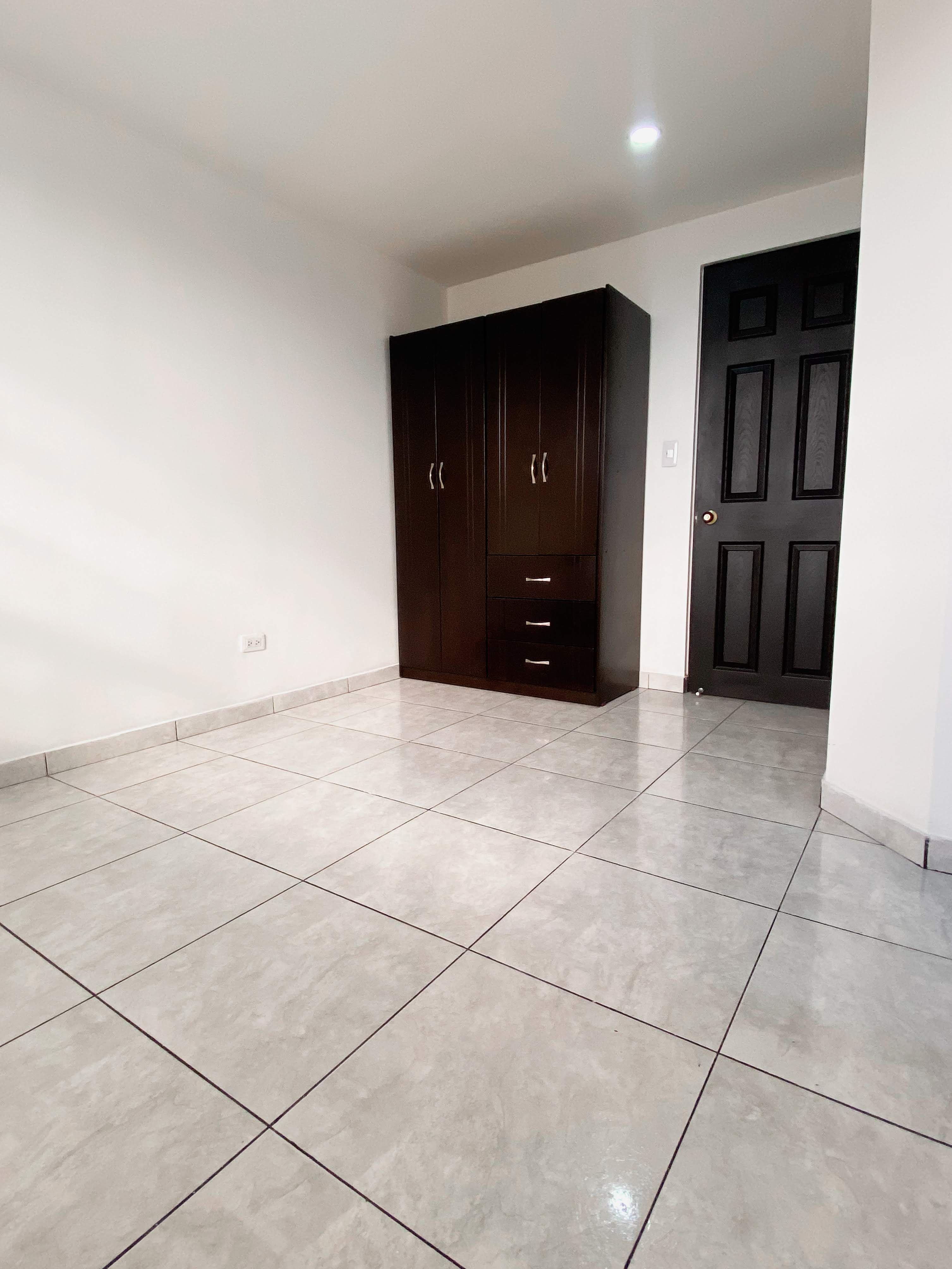 Apartaestudio en arriendo Cundinamarca Bogotá Villa Mayor 28 m2 Habitaciones 1 Baños 1 Garajes 0 Precio $1200000