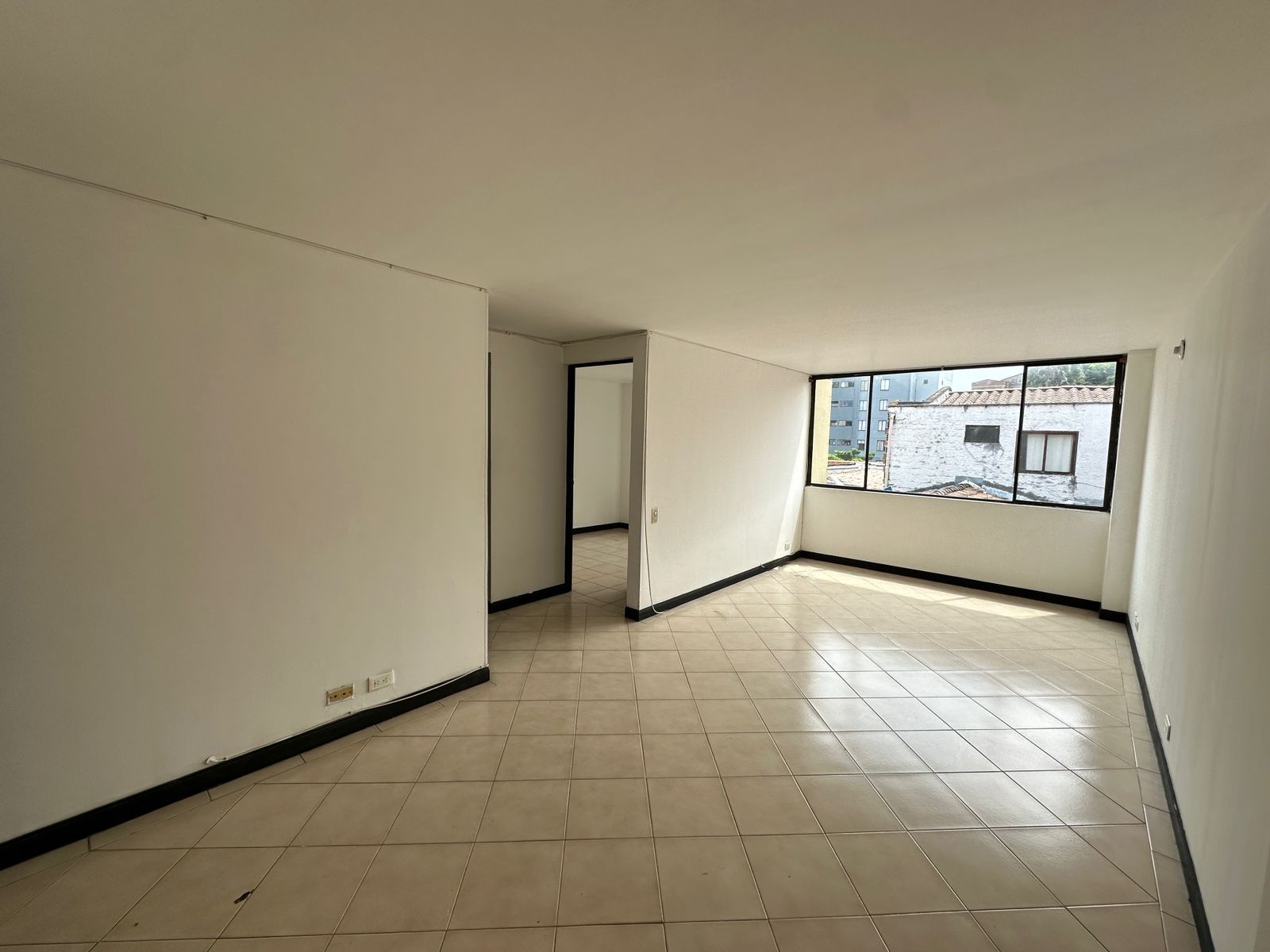 Apartamento en arriendo Antioquia Medellín Belen 65 m2 Habitaciones 2 Baños 1 Garajes 0 Precio $2000000