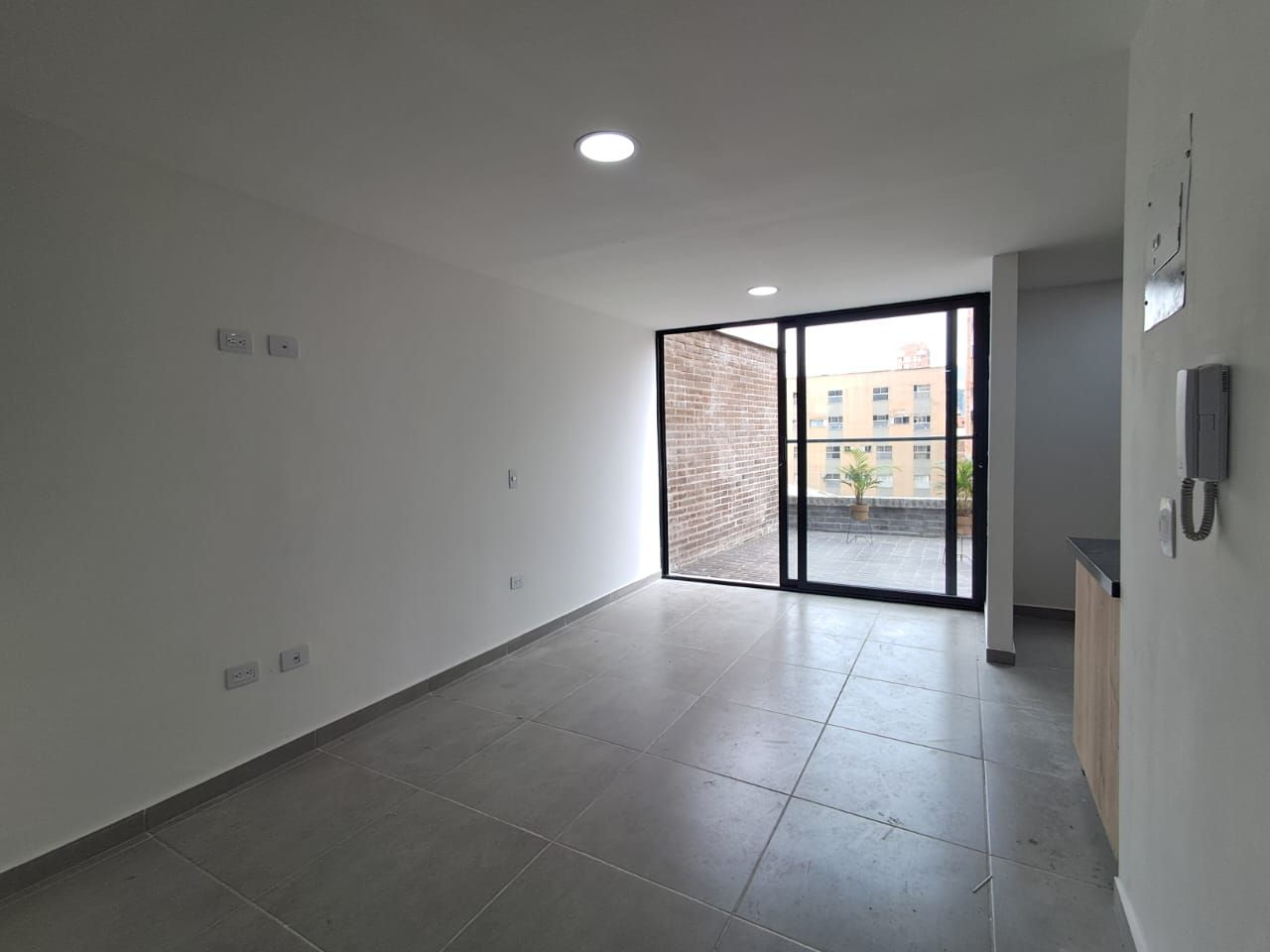 Apartamento en arriendo Antioquia Medellín Colon 65 m2 Habitaciones 3 Baños 2 Garajes 0 Precio $3100000