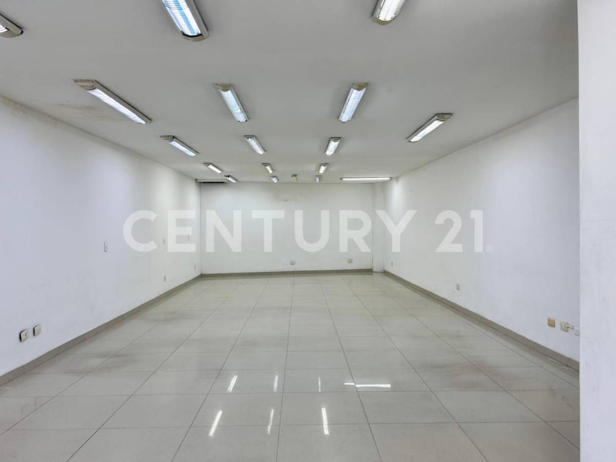 Local en arriendo Valle Del Cauca Cali Los Libertadores 105 m2 Habitaciones 0 Baños 1 Garajes 0 Precio $2900000