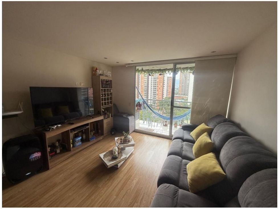 Apartamento en venta Antioquia Medellín La Candelaria 74 m2 Habitaciones 3 Baños 2 Garajes 1 Precio $590000000