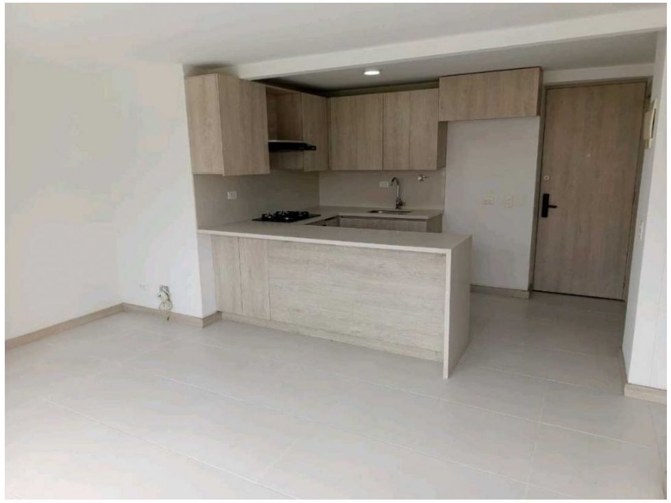 Apartamento en venta Antioquia Medellín Loma De Los Bernal 51 m2 Habitaciones 2 Baños 1 Garajes 1 Precio $439000000