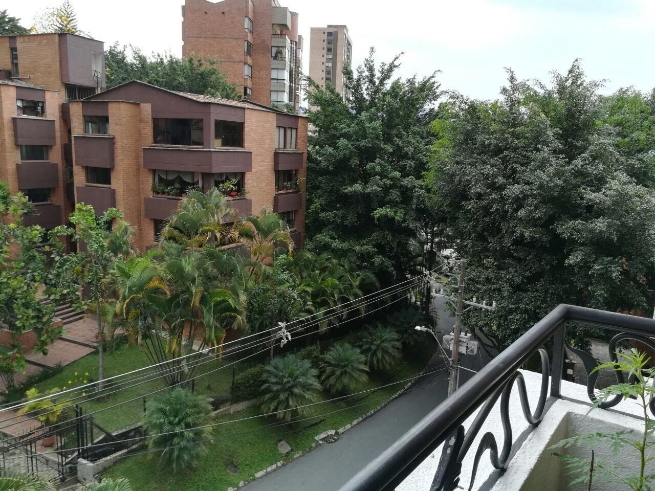Suite en arriendo Antioquia Medellín San Lucas 145 m2 Habitaciones 3 Baños 3 Garajes 1 Precio $5500000