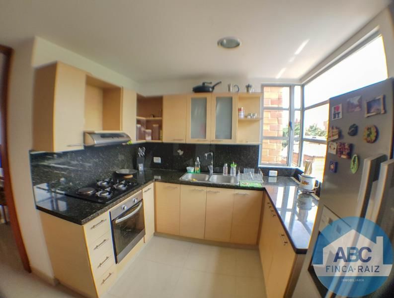 Apartamento en arriendo Antioquia Medellín Laureles 150 m2 Habitaciones 3 Baños 3 Garajes 0 Precio $5800000