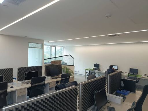 Oficina en arriendo Antioquia Medellín Castropol 97 m2 Habitaciones 0 Baños 2 Garajes 2 Precio $10816000