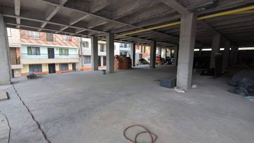 Local en arriendo Antioquia Medellín San Cristobal 1324 m2 Habitaciones 0 Baños 2 Garajes 0 Precio $92680000