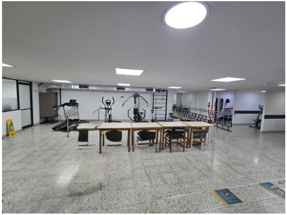 Local en venta Antioquia Medellín Medellín 1810 m2 Habitaciones 0 Baños 8 Garajes 28 Precio $7050000000