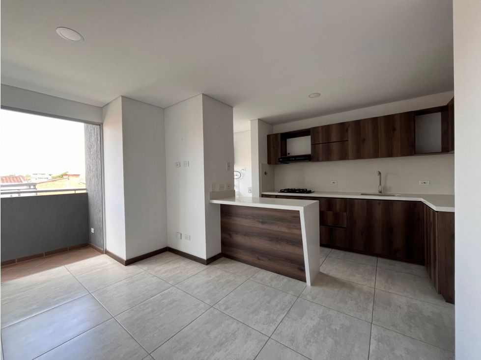 Apartaestudio en arriendo Antioquia Rionegro San Antonio 52 m2 Habitaciones 1 Baños 1 Garajes 1 Precio $1900000