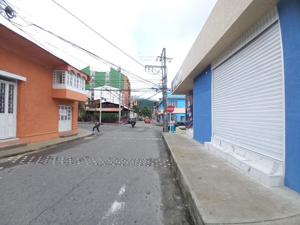 Local en arriendo Tolima Ibagué Libertador 25 m2 Habitaciones 0 Baños 0 Garajes 0 Precio $1700000
