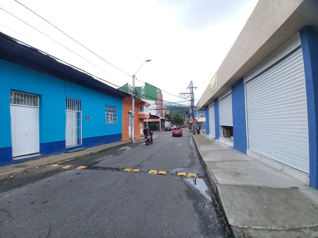 Local en arriendo Tolima Ibagué Libertador 50 m2 Habitaciones 0 Baños 1 Garajes 0 Precio $2400000