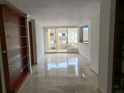 Apartamento en arriendo Antioquia Medellín Laureles 90 m2 Habitaciones 2 Baños 2 Garajes 2 Precio $4000000