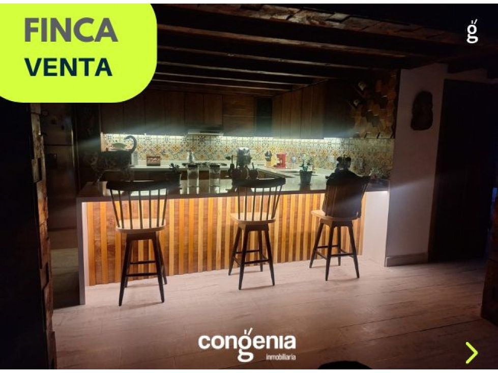 Finca en venta Antioquia El Carmen De Viboral Vereda Las Garzonas 400 m2 Habitaciones 4 Baños 4 Garajes 2 Precio $1400000000