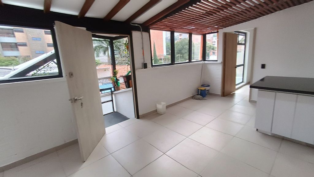 Apartaestudio en arriendo Antioquia Medellín Calasanz 60 m2 Habitaciones 1 Baños 1 Garajes 0 Precio $2700000