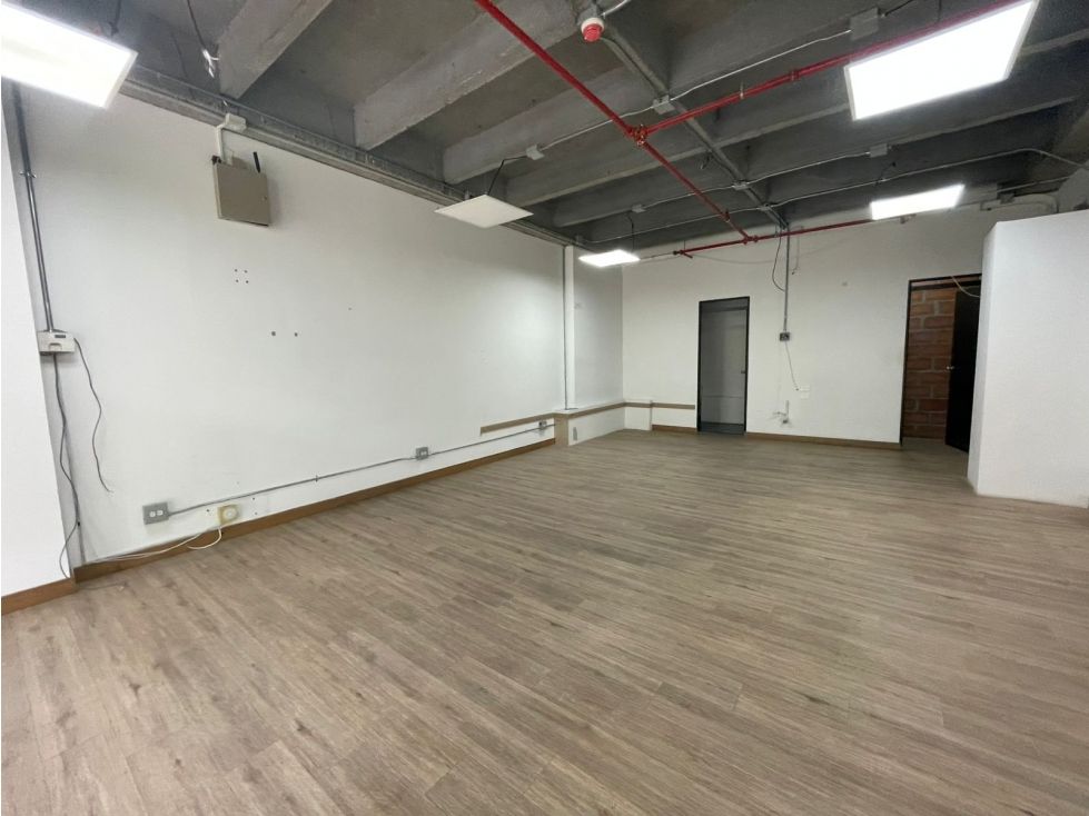 Local en venta Antioquia Sabaneta Las Casitas 58 m2 Habitaciones 0 Baños 1 Garajes 0 Precio $580000000