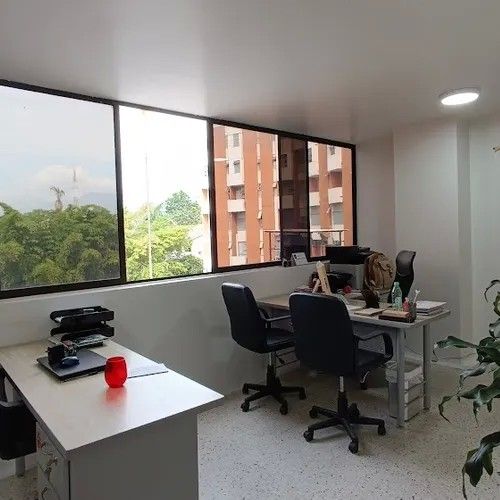 Consultorio en venta Valle Del Cauca Cali Eucarístico 31 m2 Habitaciones 0 Baños 2 Garajes 1 Precio $200000000