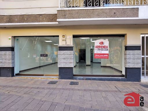 Oficina en arriendo Antioquia Envigado Zona Centro 210 m2 Habitaciones 0 Baños 2 Garajes 0 Precio $16000000