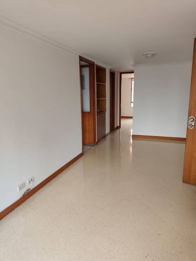 Apartamento en arriendo Antioquia Medellín Bosques De San Pablo 75 m2 Habitaciones 2 Baños 2 Garajes 1 Precio $3100000