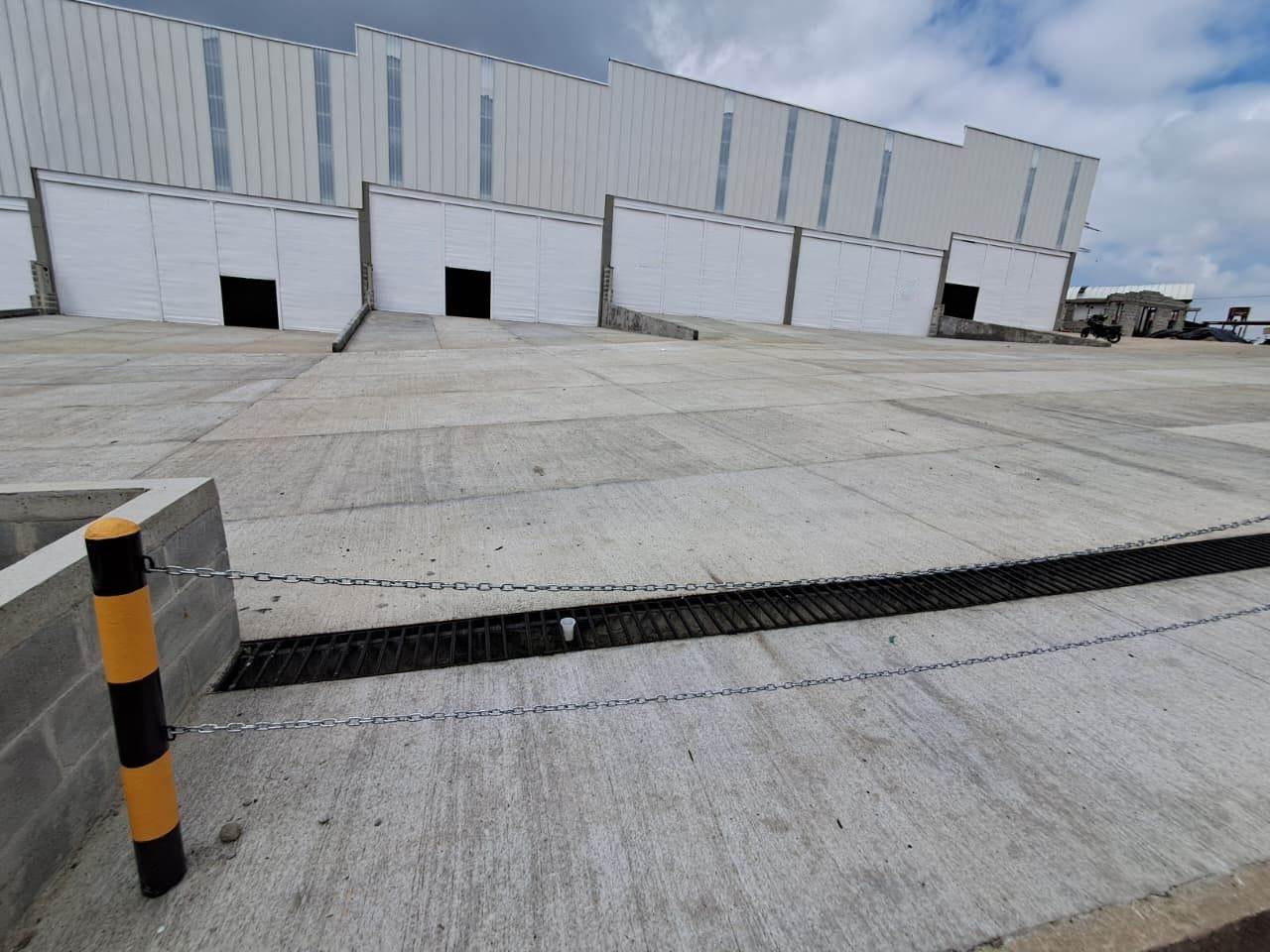 Bodega en arriendo Antioquia Bello Bello 230 m2 Habitaciones 0 Baños 2 Garajes 2 Precio $4200000