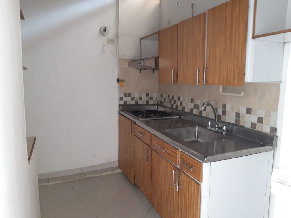 Apartamento en arriendo Antioquia Envigado El Dorado 70 m2 Habitaciones 3 Baños 1 Garajes 0 Precio $2100000