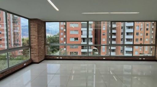 Oficina en arriendo Antioquia Medellín San Diego 64 m2 Habitaciones 0 Baños 1 Garajes 0 Precio $5000000