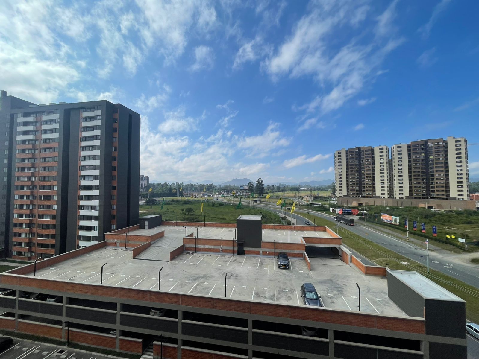 Apartamento en arriendo Antioquia Rionegro San Antonio 52 m2 Habitaciones 2 Baños 2 Garajes 1 Precio $2000000