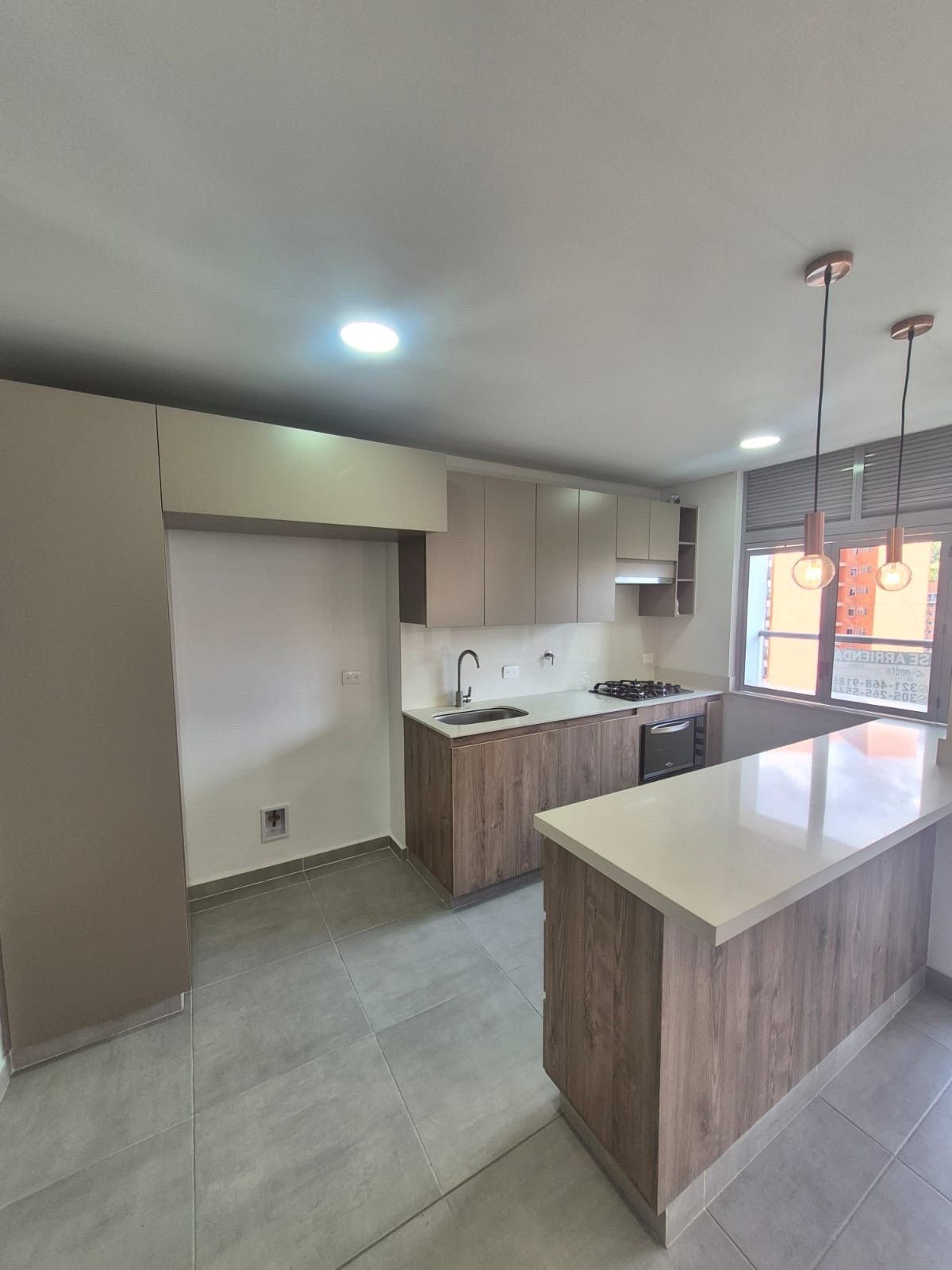 Apartamento en arriendo Antioquia Medellín Alejandro Echavarria 0 m2 Habitaciones 2 Baños 2 Garajes 1 Precio $5900000