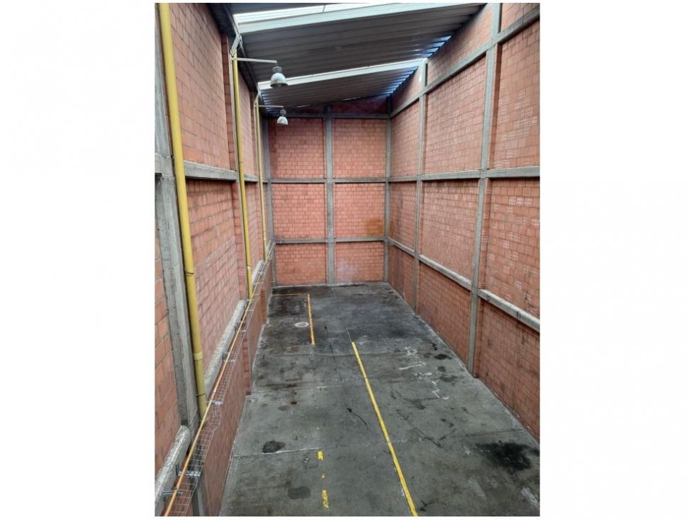 Bodega en arriendo Cundinamarca Bogotá Estación Central 372 m2 Habitaciones 0 Baños 3 Garajes 0 Precio $8500000