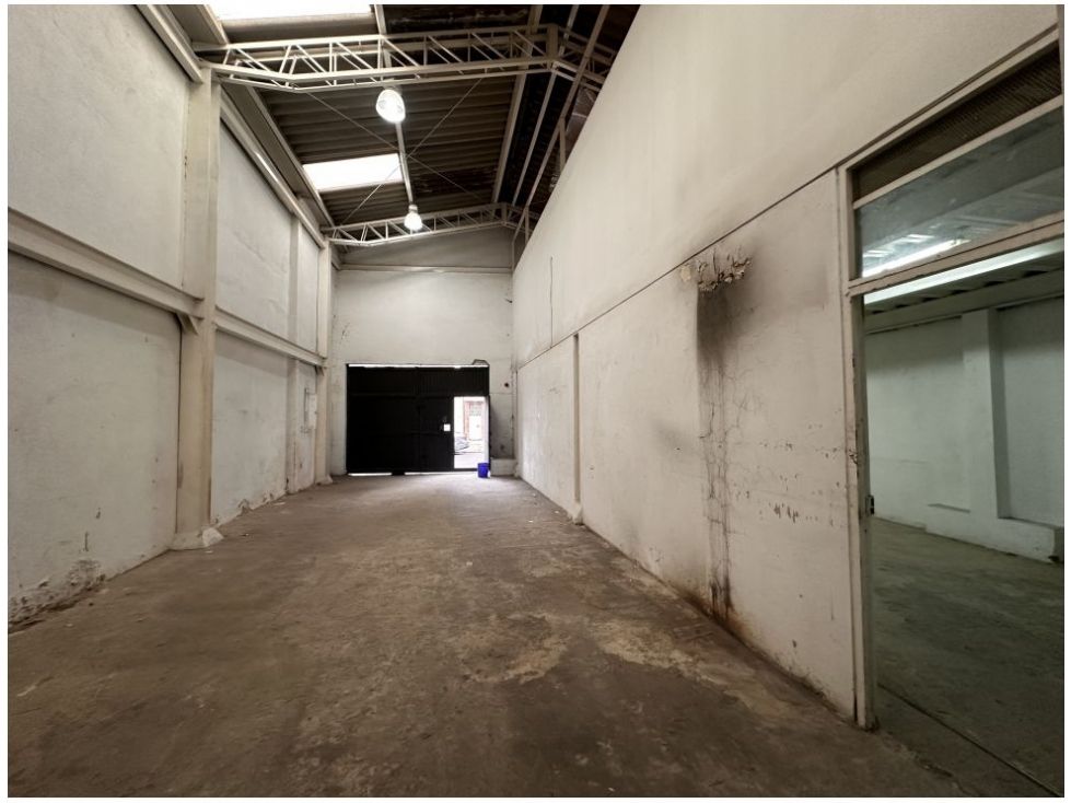 Bodega en arriendo Cundinamarca Bogotá Polo Club 500 m2 Habitaciones 0 Baños 3 Garajes 0 Precio $13000000