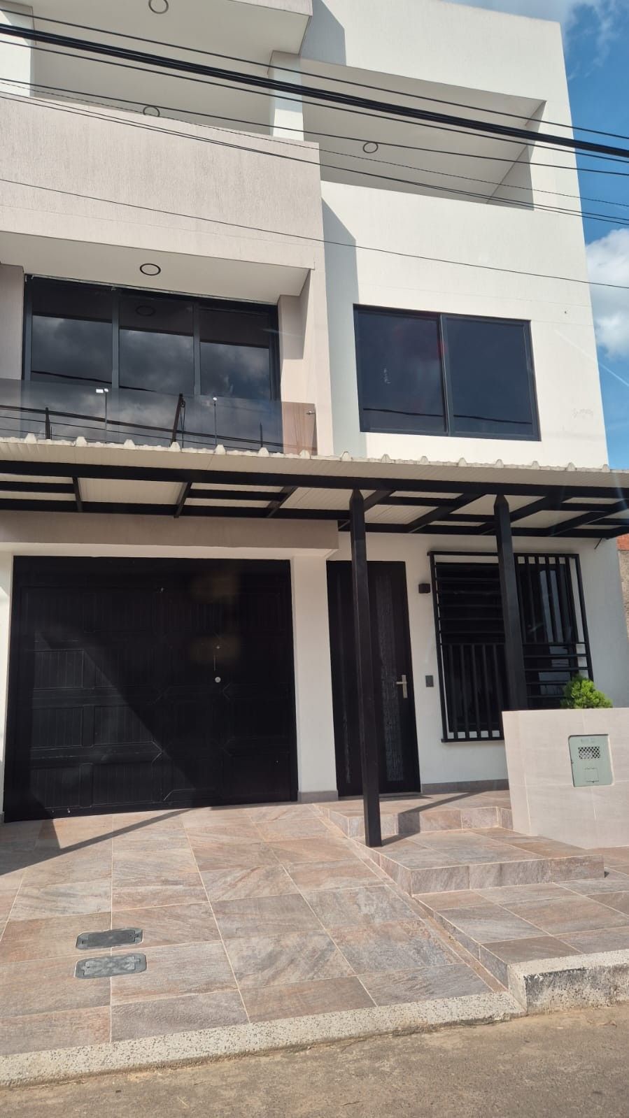 Casa en venta Valle Del Cauca Jamundí Ub Los Anturios 400 m2 Habitaciones 5 Baños 6 Garajes 1 Precio $850000000