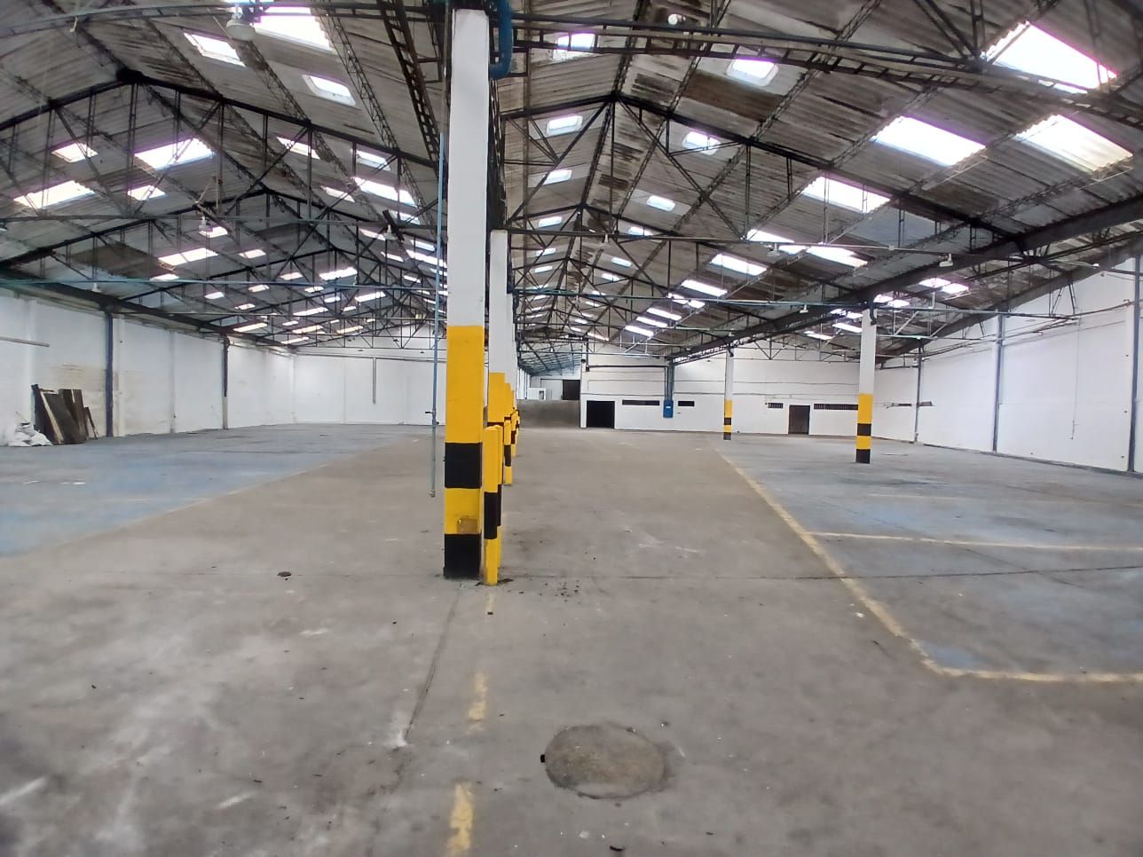 Bodega en arriendo Antioquia Itagüí Zona Industrial 1 2919 m2 Habitaciones 0 Baños 10 Garajes 4 Precio $75000000
