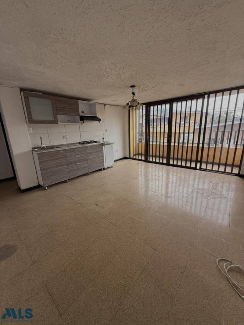 Apartamento en venta Antioquia Medellín Boston 184 m2 Habitaciones 6 Baños 4 Garajes 1 Precio $595000000