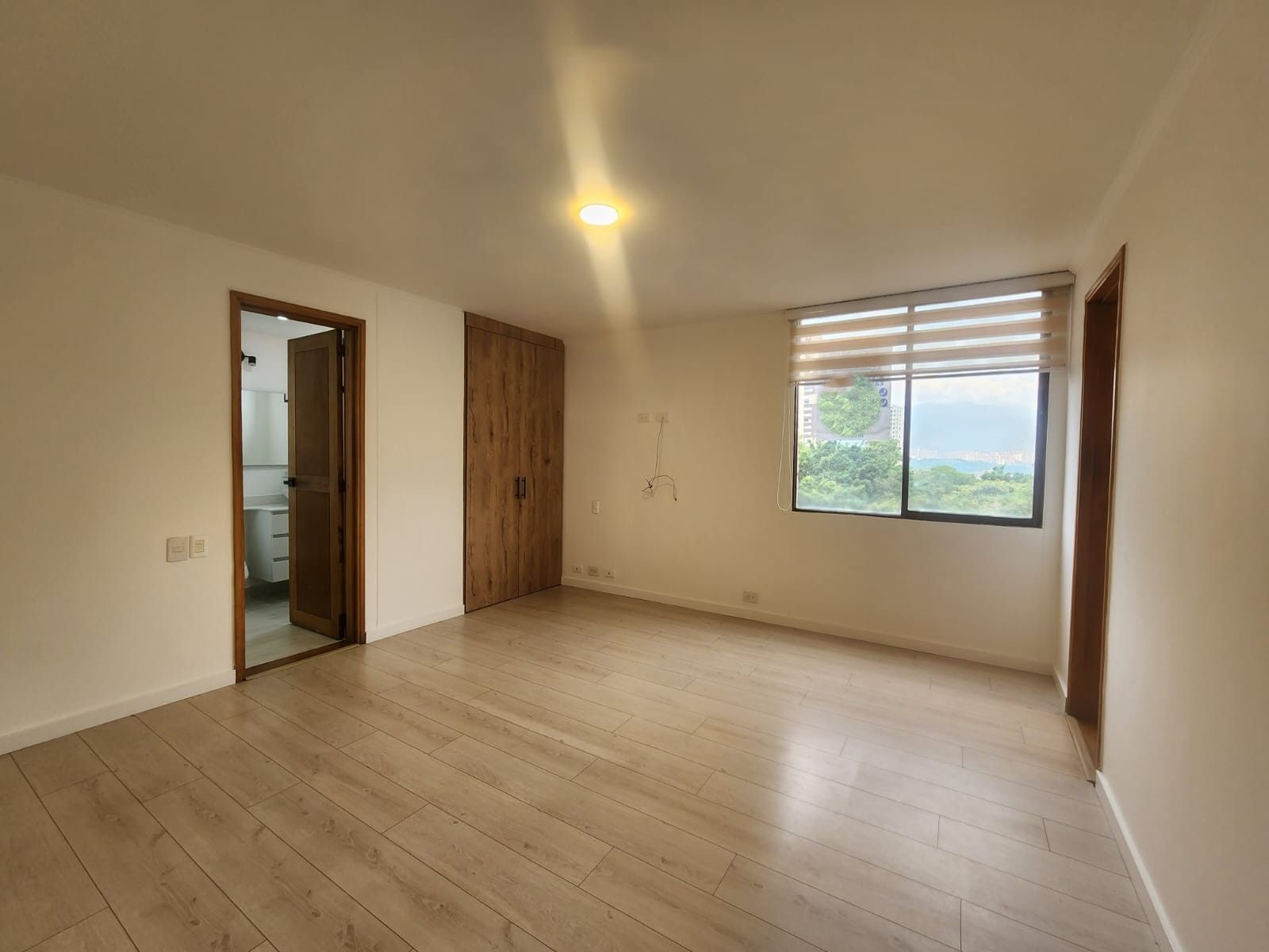 Apartamento en arriendo Antioquia Medellín El Castillo 126 m2 Habitaciones 2 Baños 2 Garajes 1 Precio $5300000