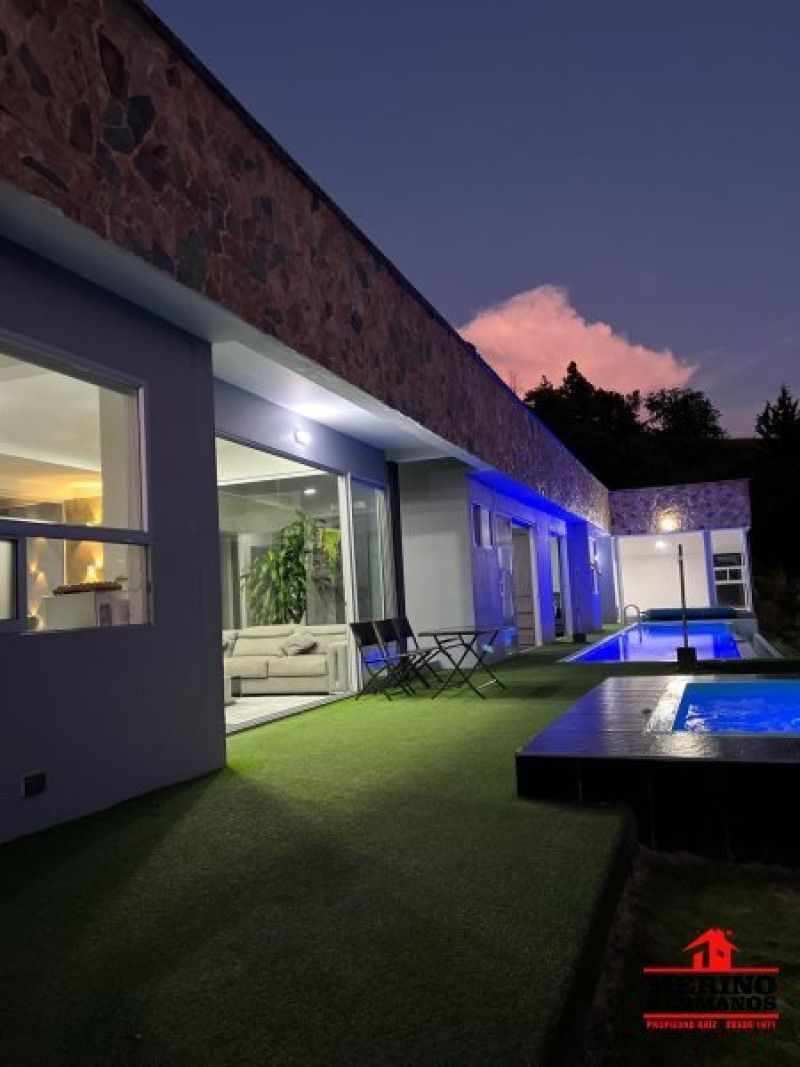 Casa Campestre en venta Antioquia Bello Panamericano 225 m2 Habitaciones 3 Baños 3 Garajes 2 Precio $1850000000