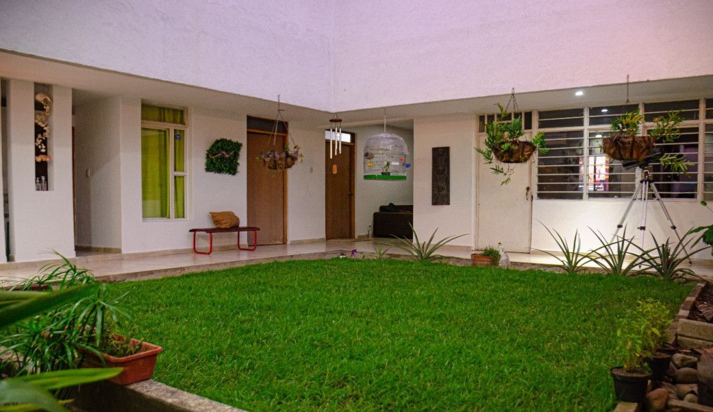 Apartamento en arriendo Valle Del Cauca Cali Prados Del Norte 548 m2 Habitaciones 8 Baños 6 Garajes 1 Precio $9000000