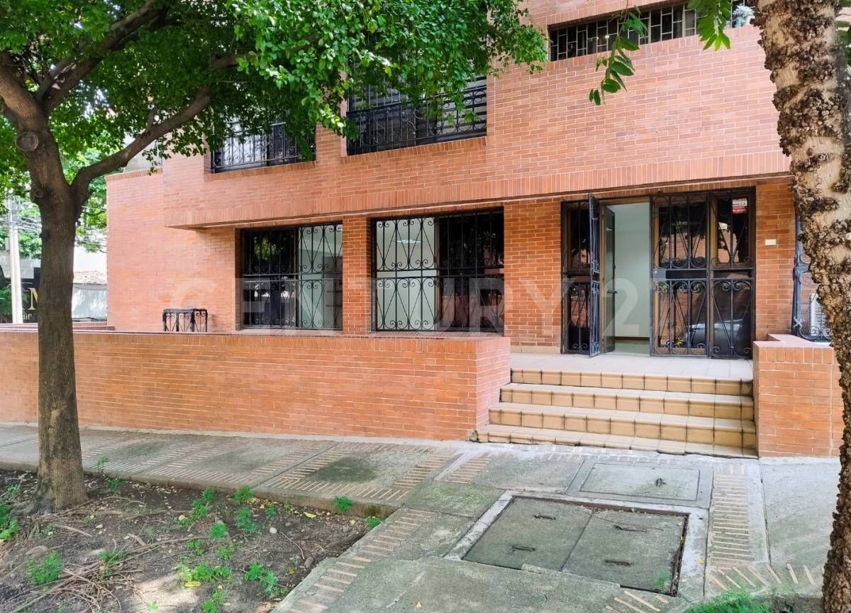 Local en arriendo Valle Del Cauca Cali San Fernando Viejo 61 m2 Habitaciones 0 Baños 2 Garajes 0 Precio $3487000