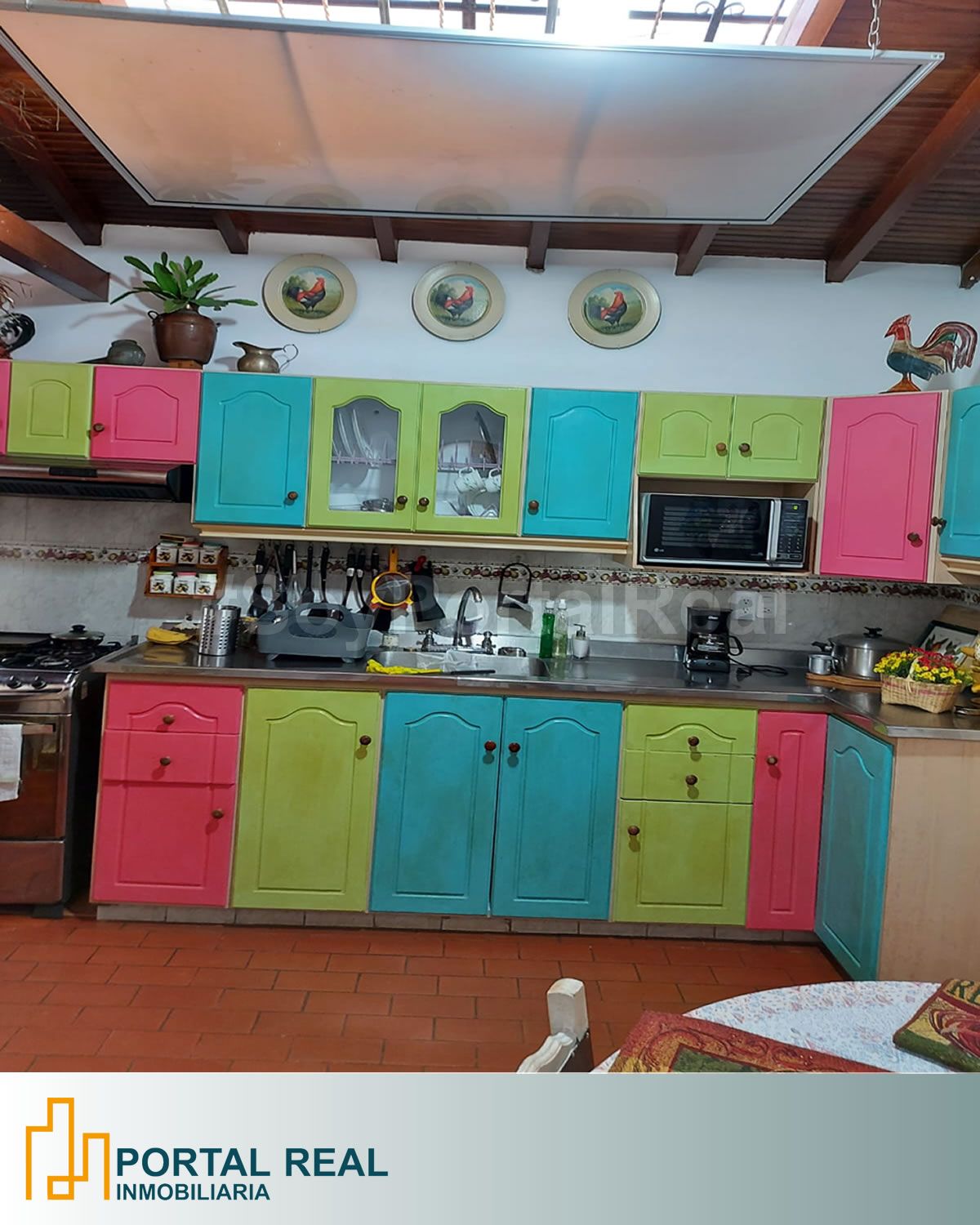 Casa en arriendo Santander Bucaramanga San Pedro Claver 300 m2 Habitaciones 6 Baños 6 Garajes 1 Precio $5000000